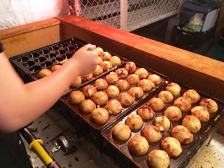 たこ焼き屋台を呼ぶなら、イベント本舗