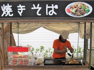 焼きそば屋台の出張移動販売の依頼はイベント本舗