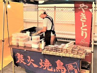 焼鳥屋台の出張移動販売の依頼は、イベント本舗